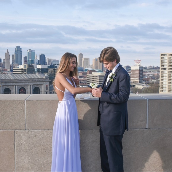 Prom Dress - Picture 1 of 2